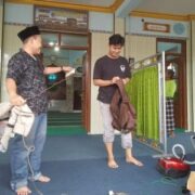 Bersih-Bersih Masjid: Menghidupkan Spirit Kebersamaan di Tengah Masyarakat